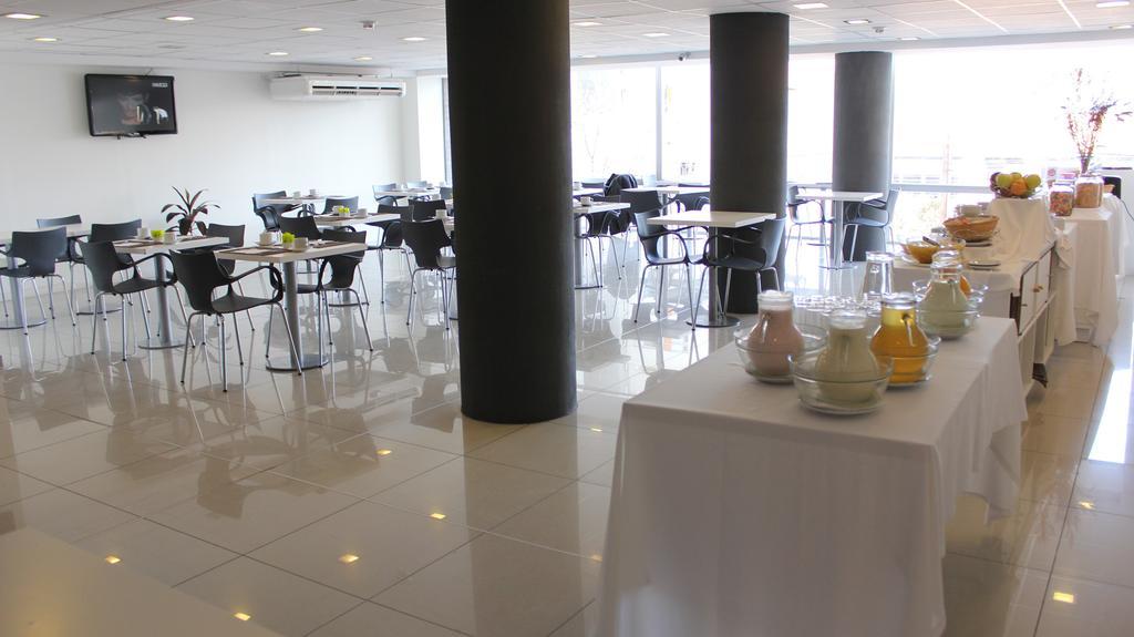 Hotel Neu 354 Неукен Екстер'єр фото