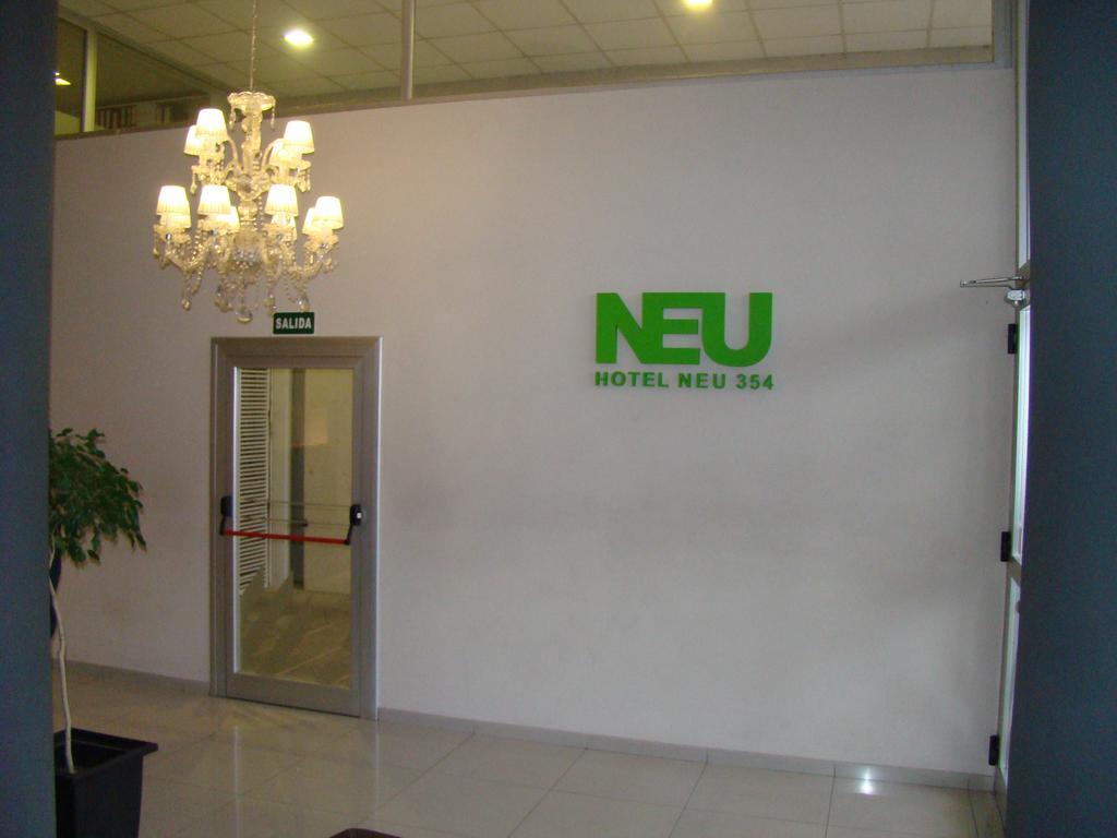 Hotel Neu 354 Неукен Екстер'єр фото