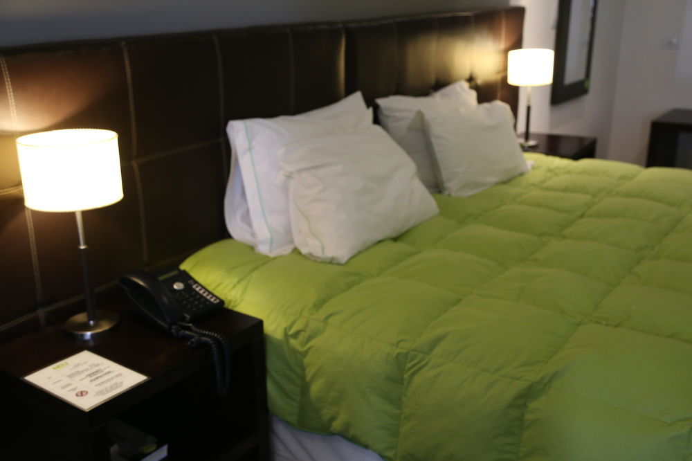 Hotel Neu 354 Неукен Екстер'єр фото